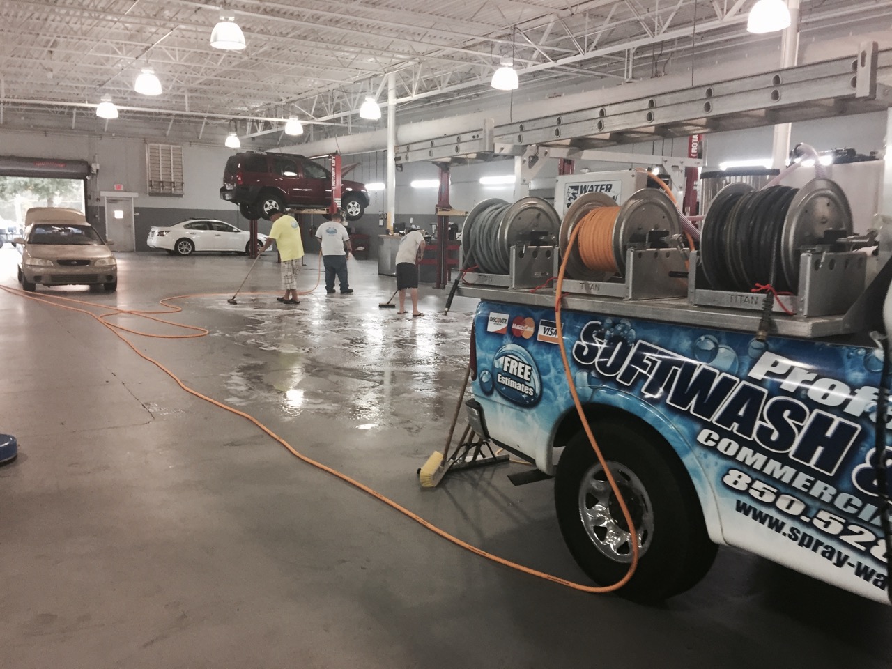 Gallery of Clean Pressure Washing and soft washing projects in