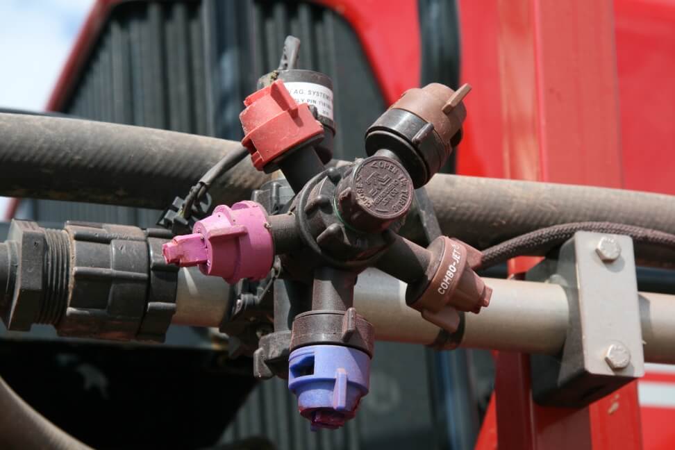 Selecting a Field Sprayer Nozzle Sprayers 101