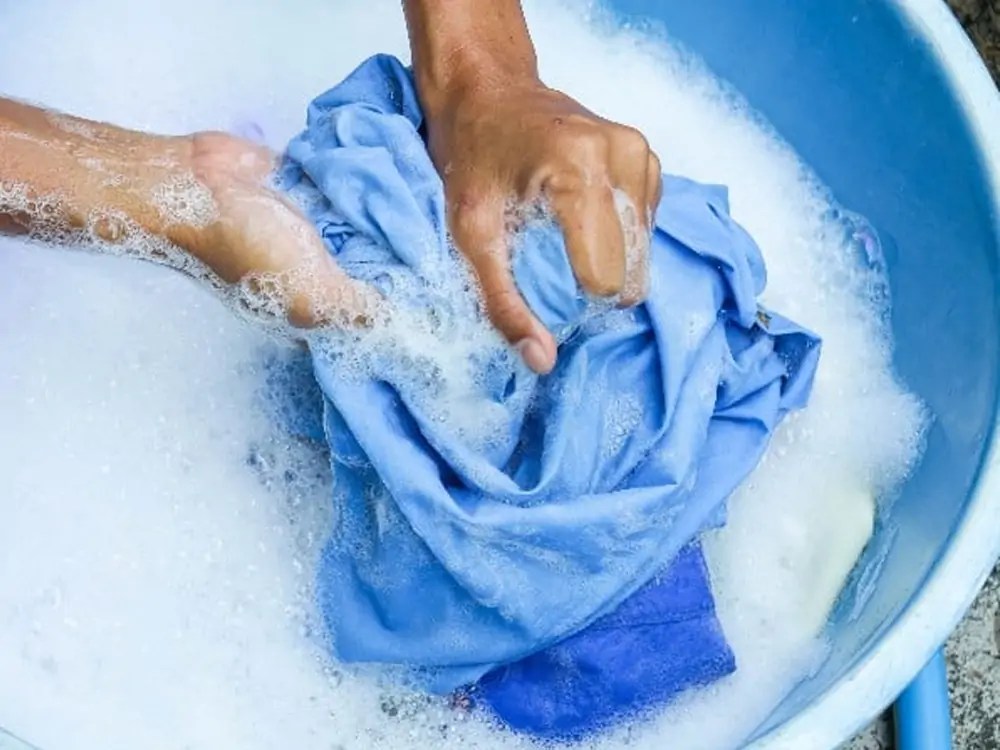 How To Remove Glue From Fabric? SPRAYIDEA