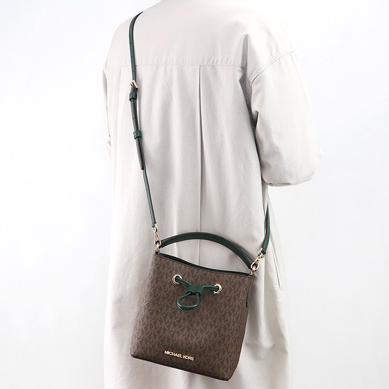 SpreeSuki Michael Kors Crossbody Bag Suri Small Bucket Crossbody