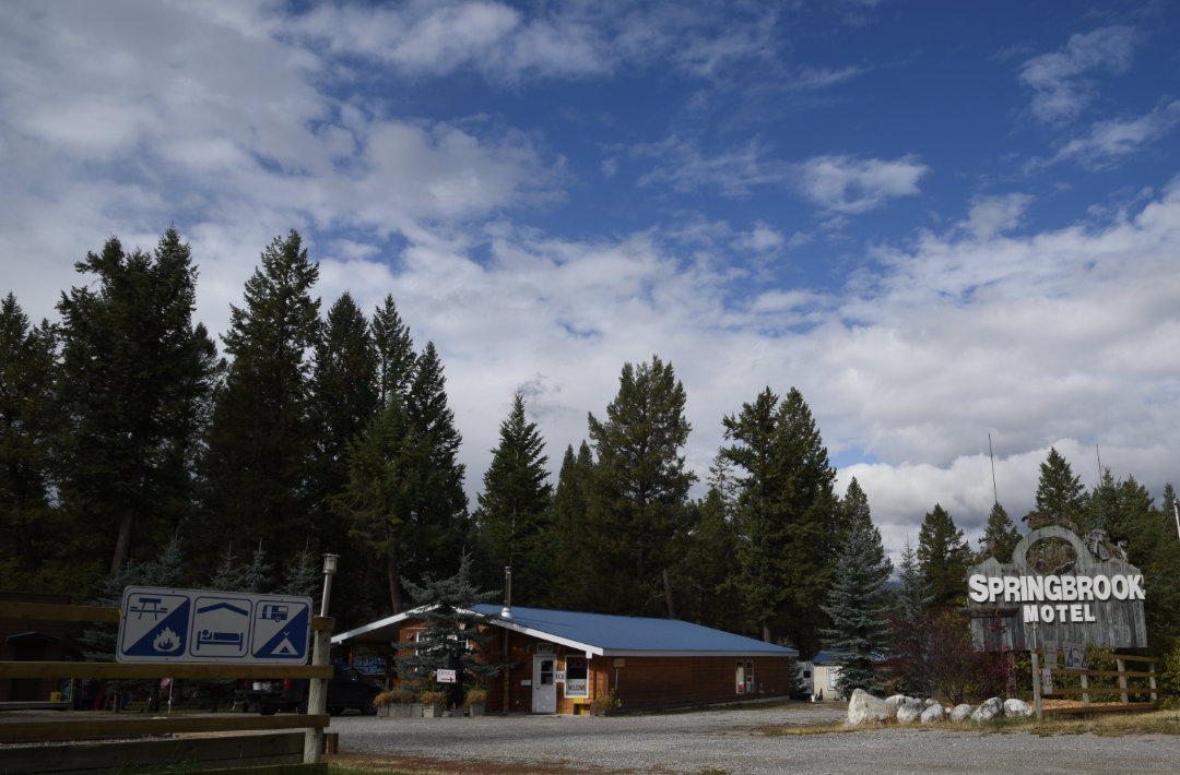 Photo Gallery 2017 Springbrook Resort your Kootenay Rockies Motel