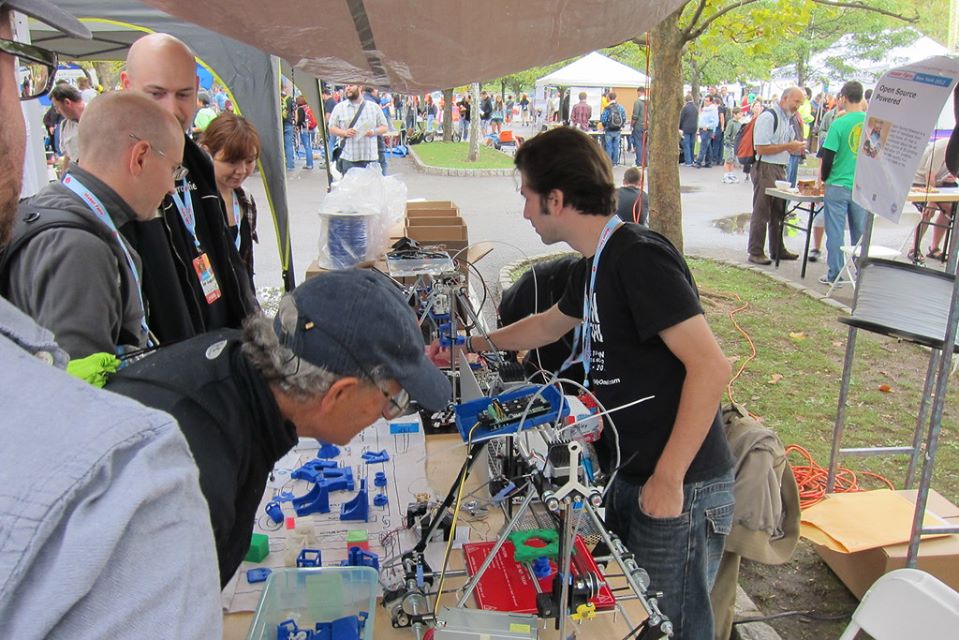 Maker Market & Craft Fair Spring Hill Fresh Keeping You In The