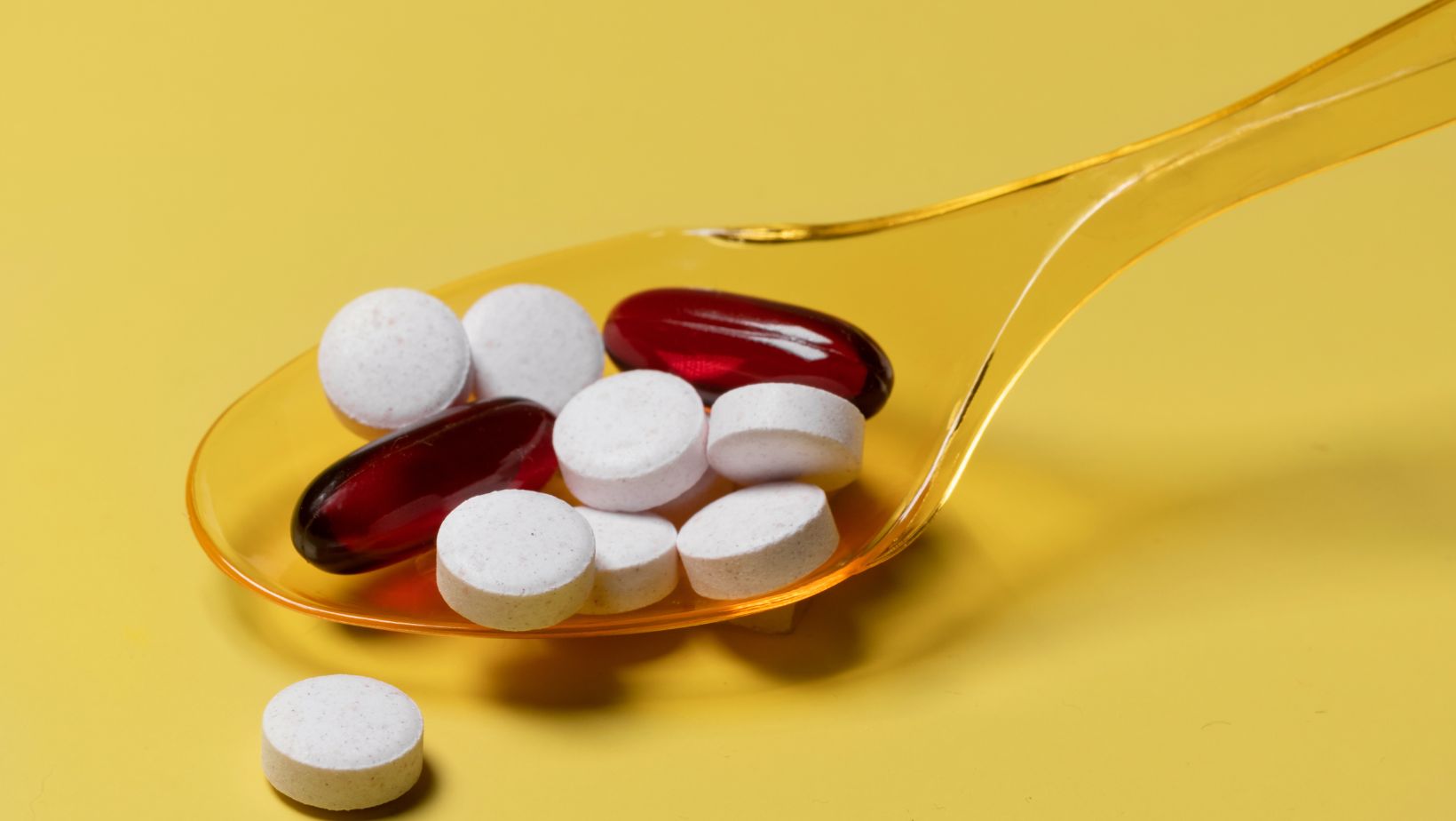 Can You Take Nyquil And Melatonin How They Interact In Your Body