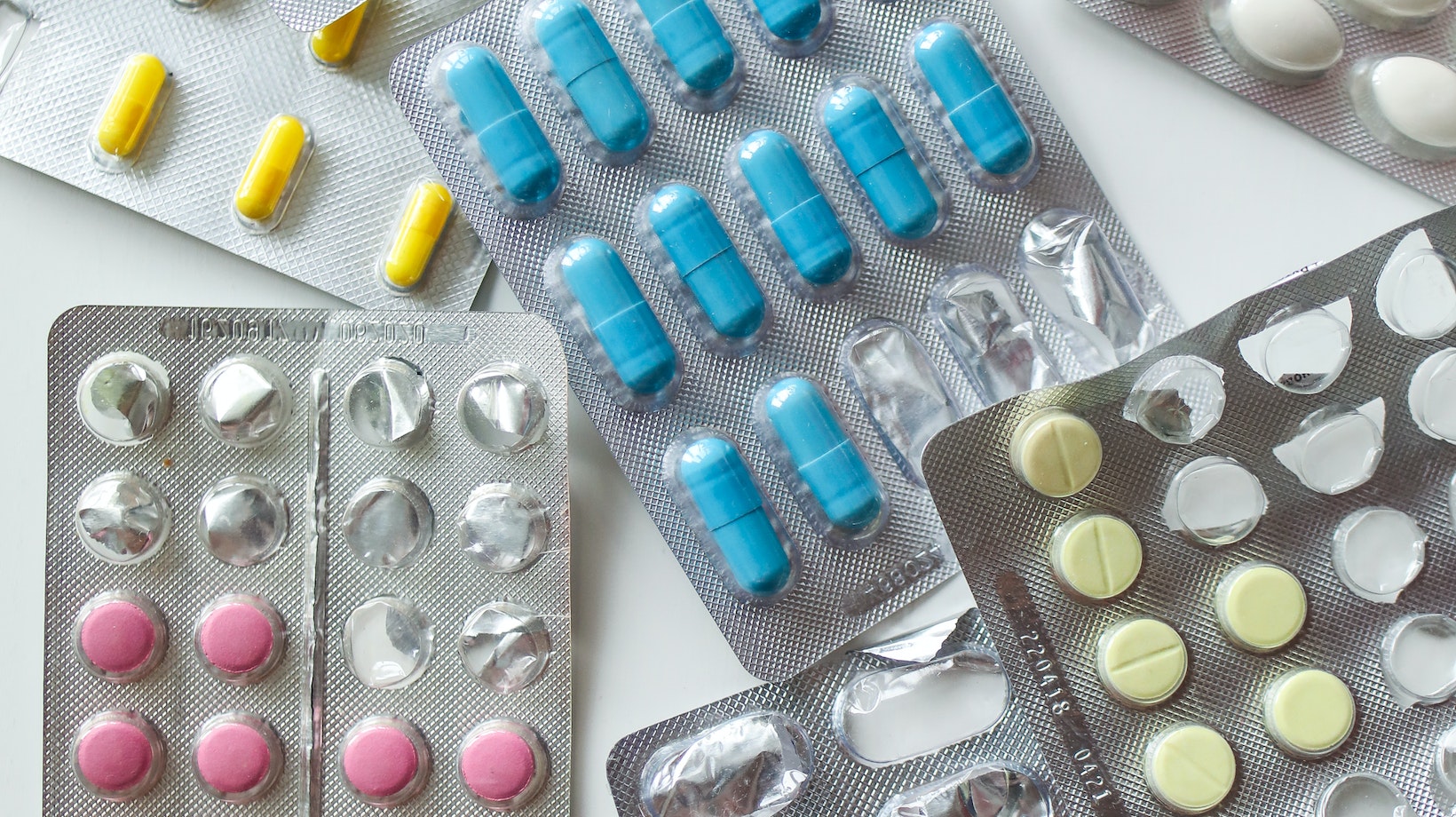 Can You Take Nyquil and Advil? Is It Safe? Spring Hill Med Group