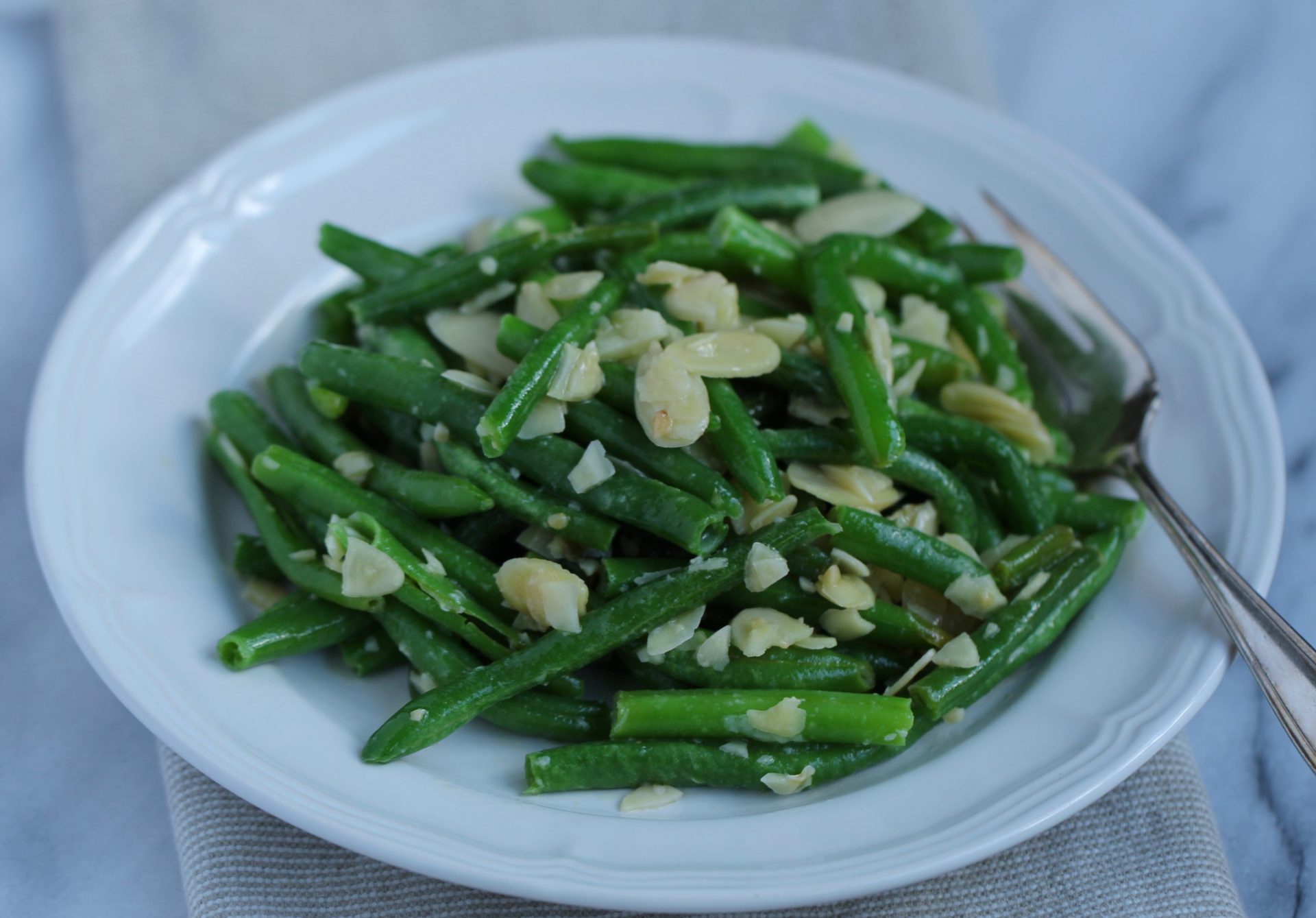 Sautéed Green Beans with Garlic and Almonds Springhouse Turtle