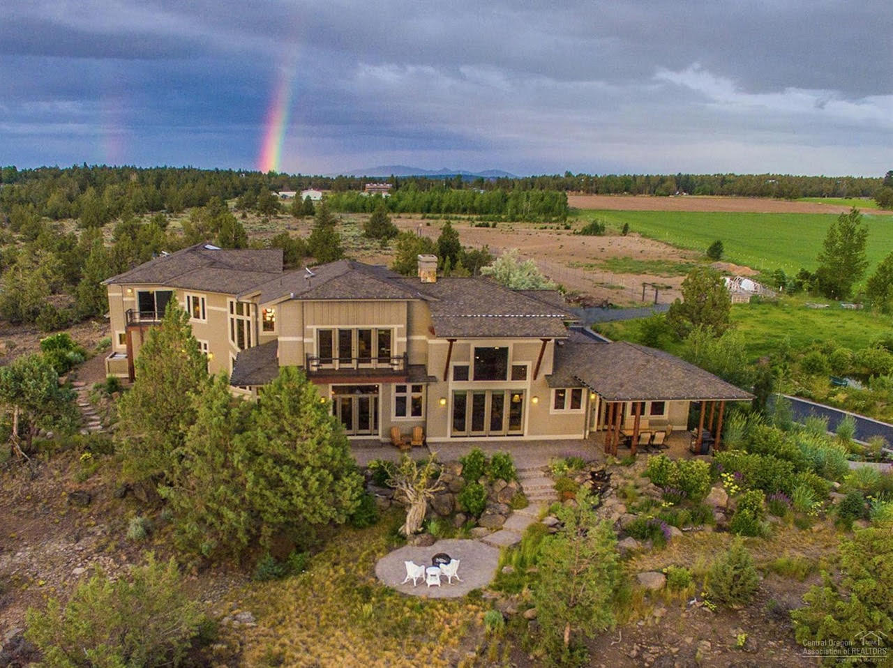 Cascade Views Tumalo SPRING RIVER BUILDERS