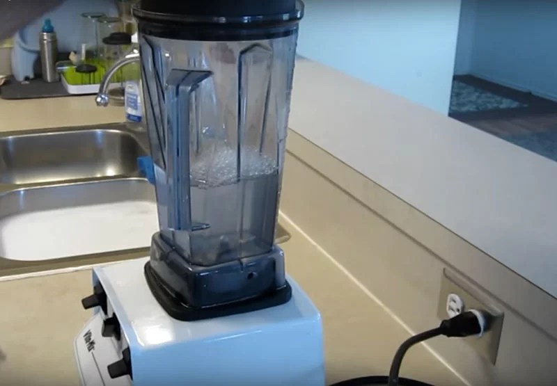Vitamix 5200 VS 5300 Which Blender Should You Buy? » Sprint Kitchen