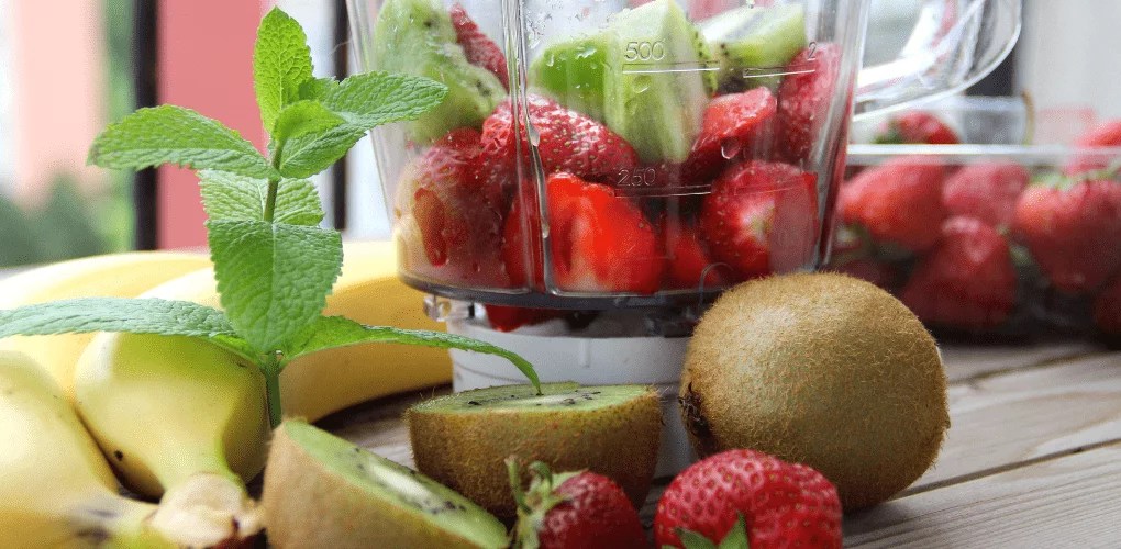 How To Make A Smoothie » Sprint Kitchen