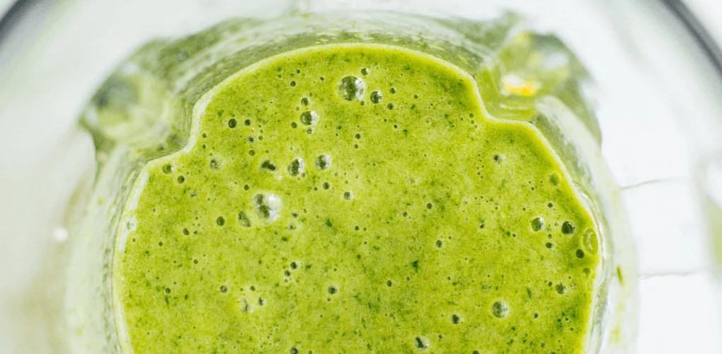 Spinach Smoothie Recipe For Weight Loss [Low Carb] » Sprint Kitchen