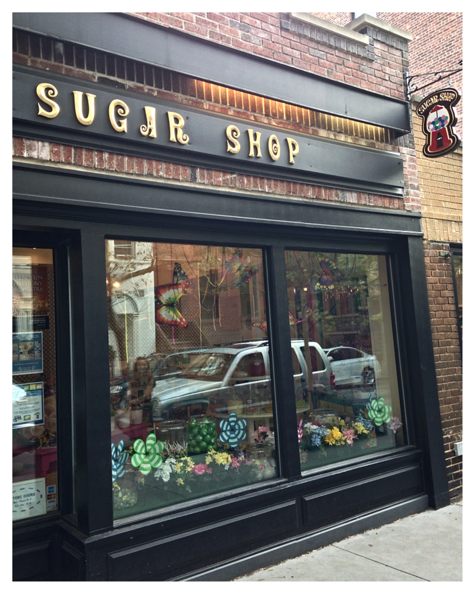 Sugar Shop Sprung On Food