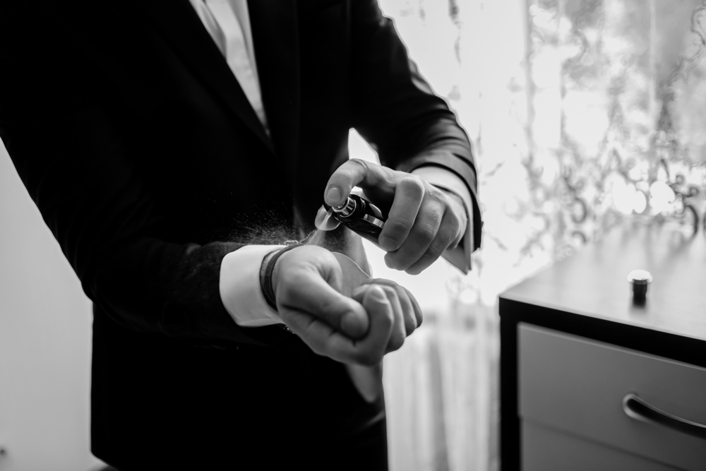 Shop the Best Men's Colognes Under 25 at Amazon