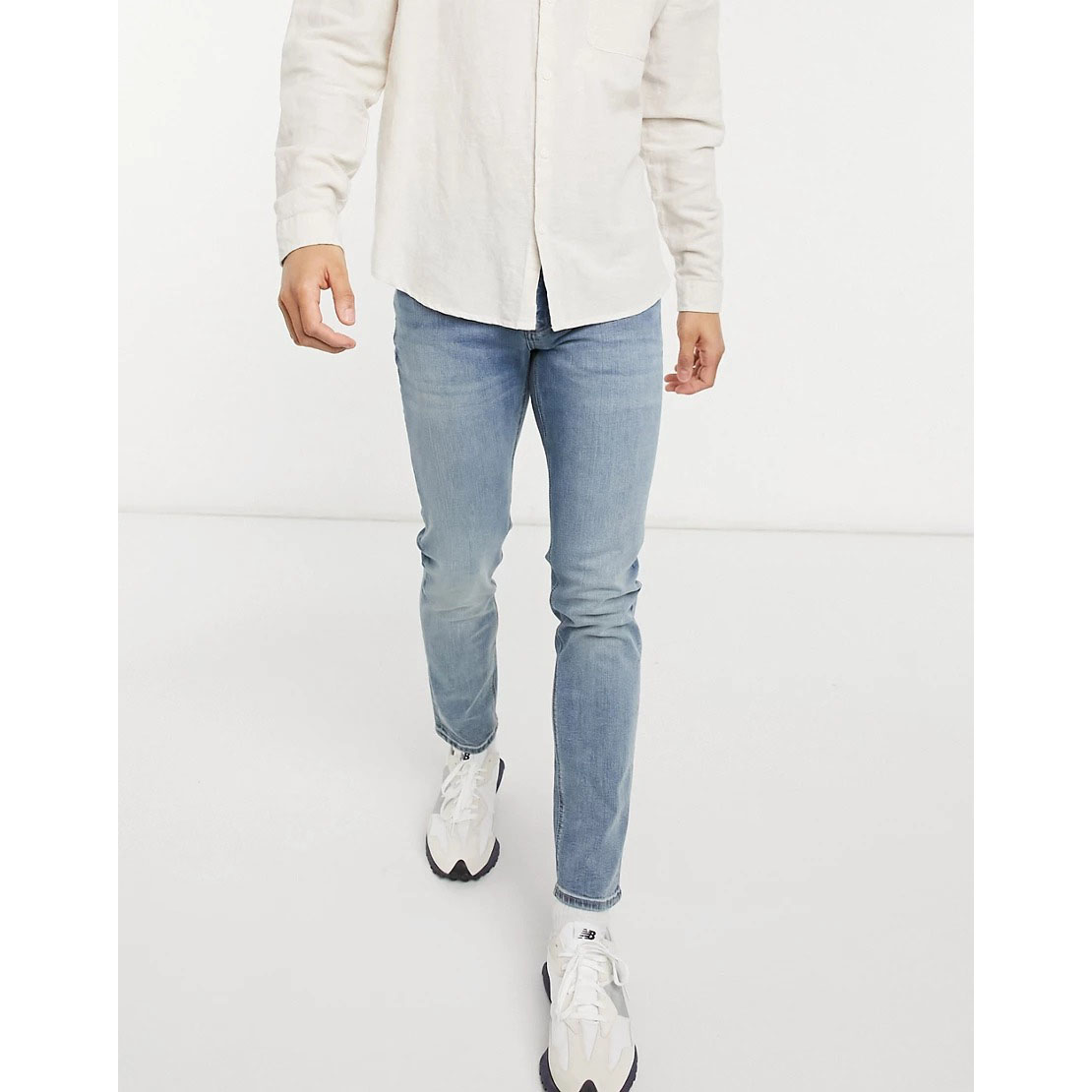 Best Men’s Skinny Jeans for 2021 From Topman, Levi’s, AE & More SPY