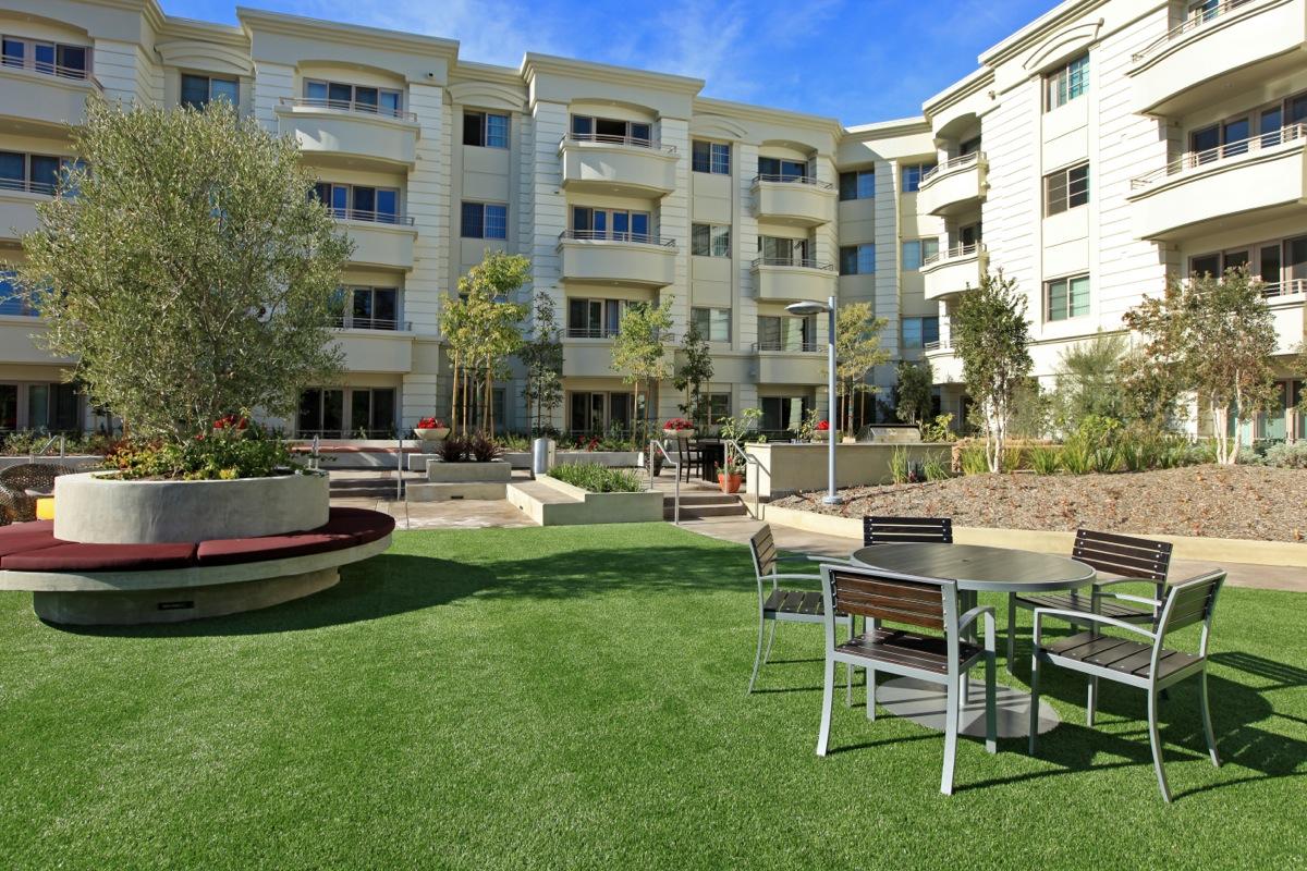 GRAND VISTA APARTMENT SQLA