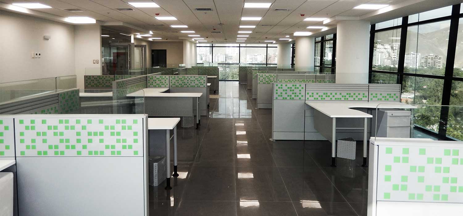 Squadra Peru Los Mejores Muebles para su Oficina en Perú