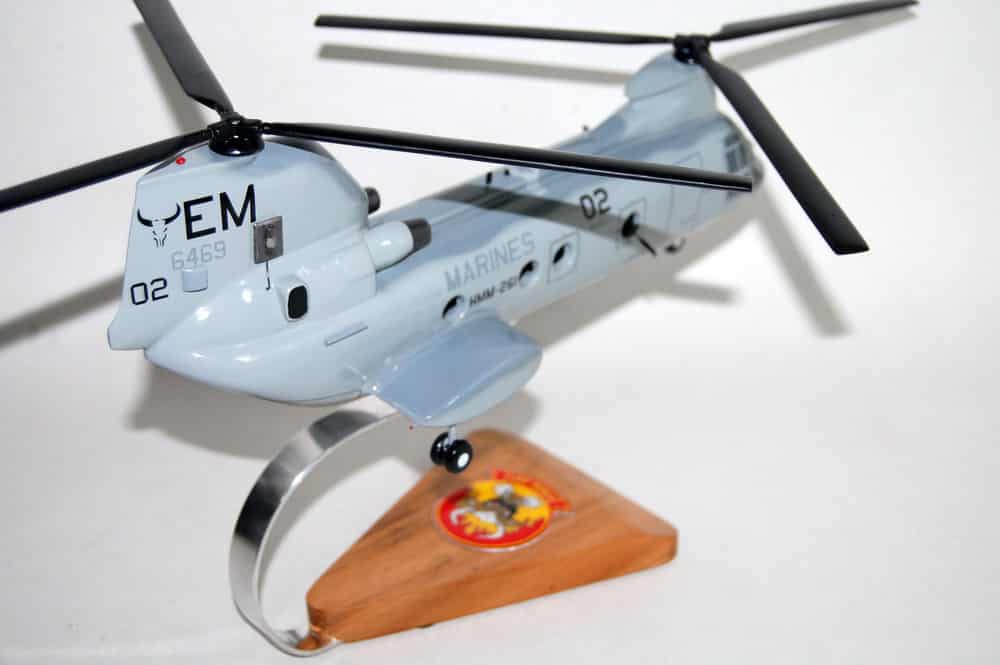 HMM261 Raging Bulls CH46 Model Squadron Nostalgia LLC