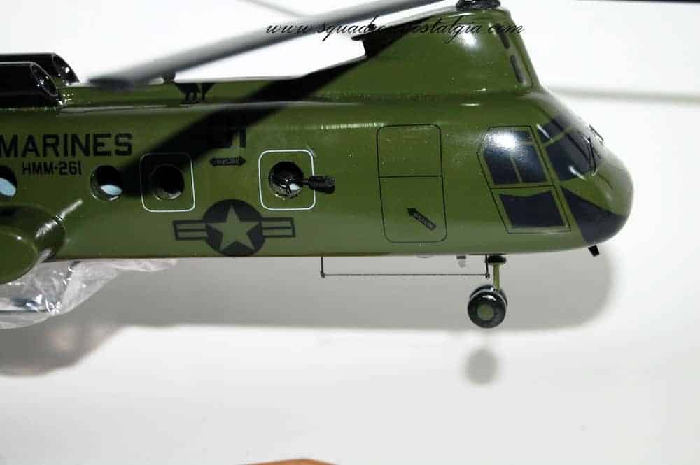 HMM261 Raging Bulls CH46 (157654) Model Squadron