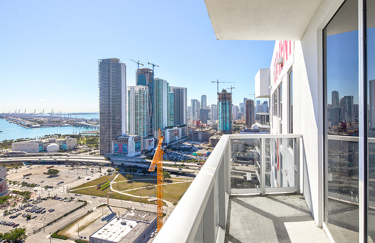 Square Station Luxury Apartment Rentals in Miami