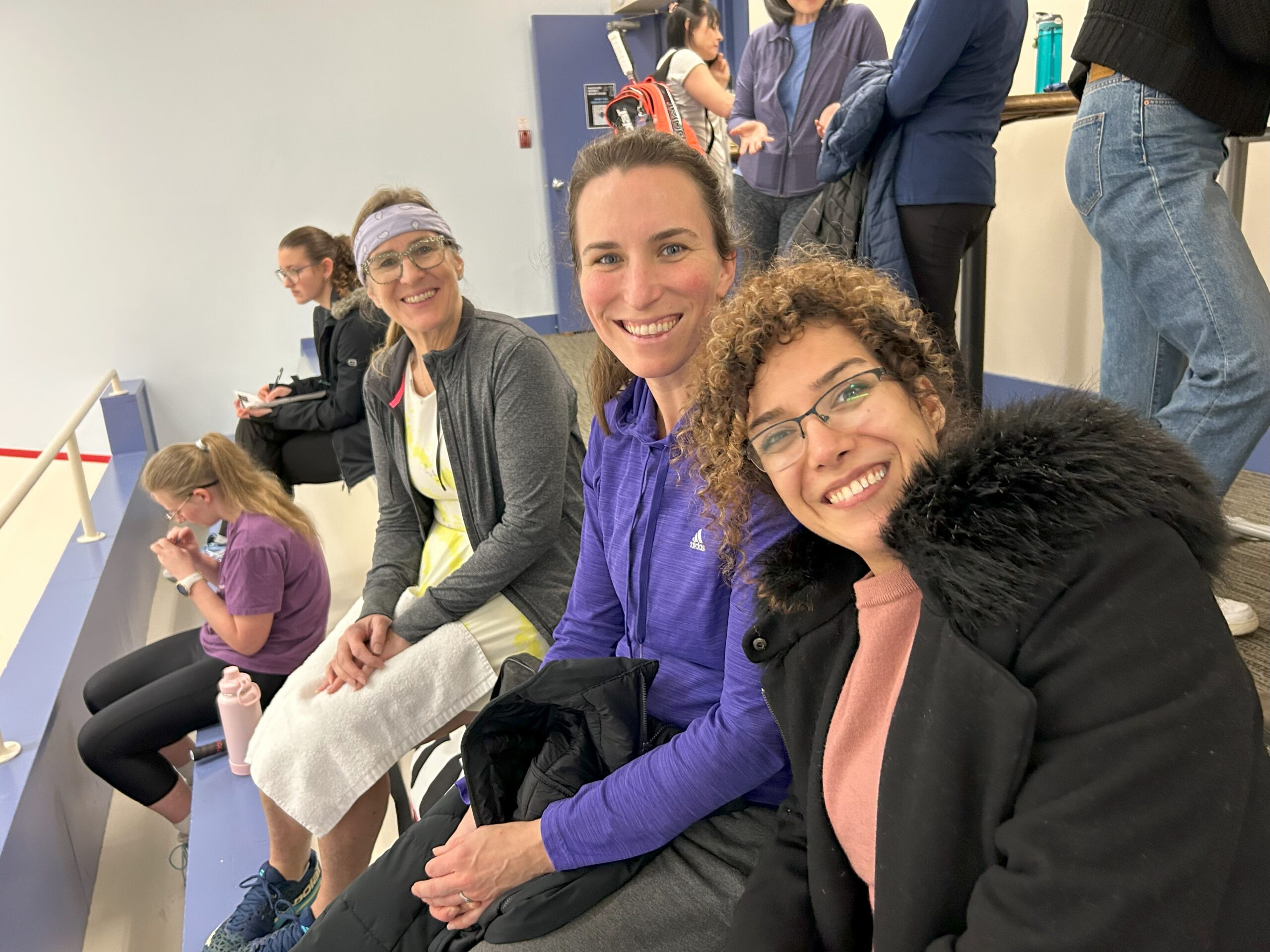 VANCOUVER WOMEN’S SQUASH LEAGUE (VWSL) MIDSEASON RECAP Squash BC