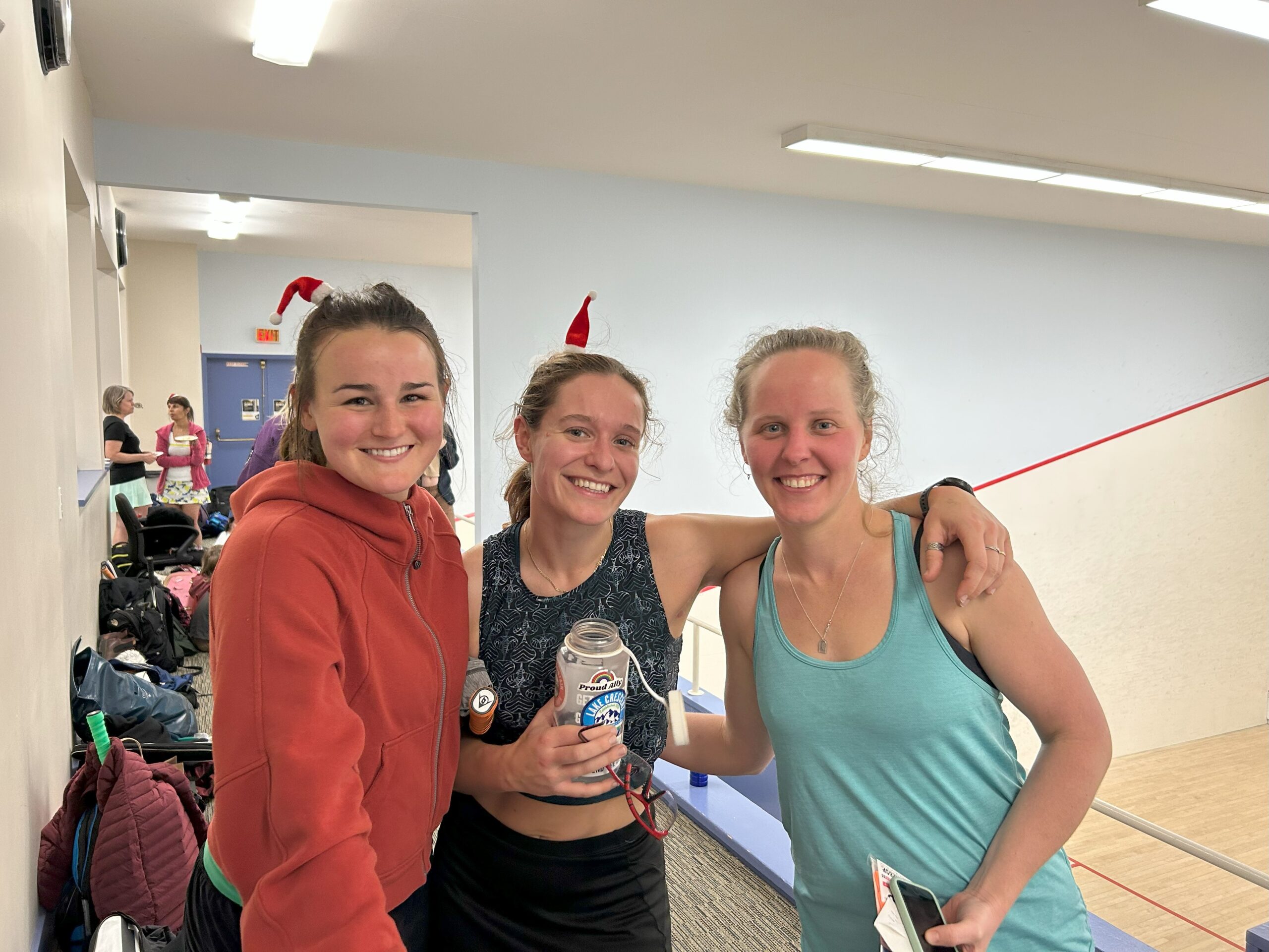 VANCOUVER WOMEN’S SQUASH LEAGUE (VWSL) MIDSEASON RECAP Squash BC