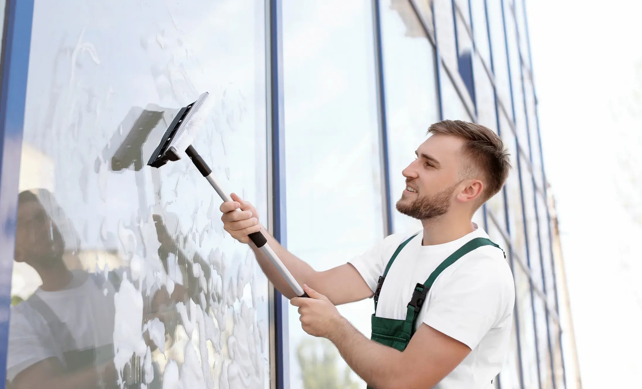 Services Squeaky Klean Windows