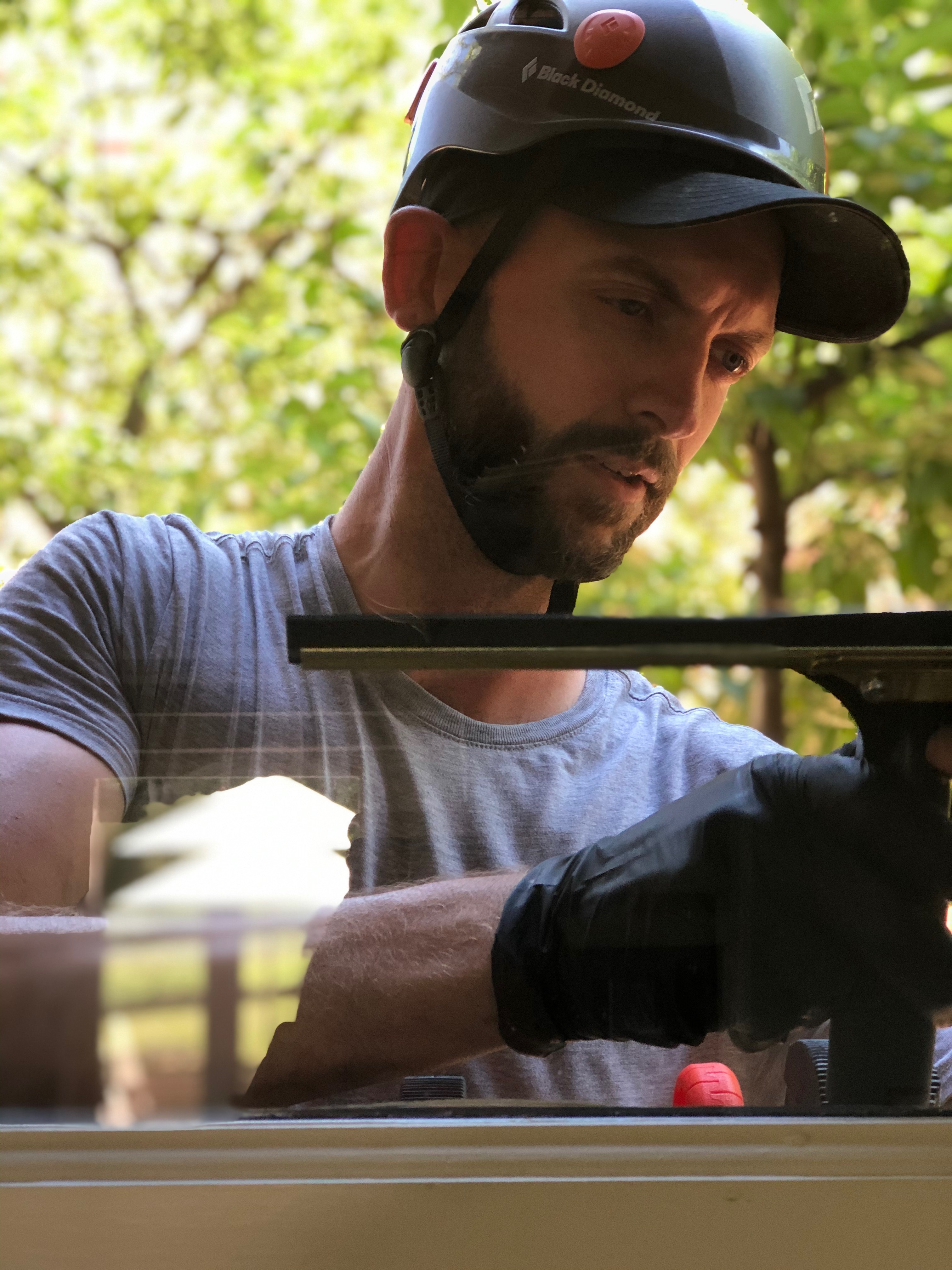 Gallery Squeegee Clean