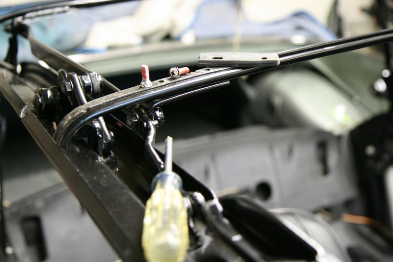 Squid's Fab Shop 1967 GTO Convertible Top Installation Part 1