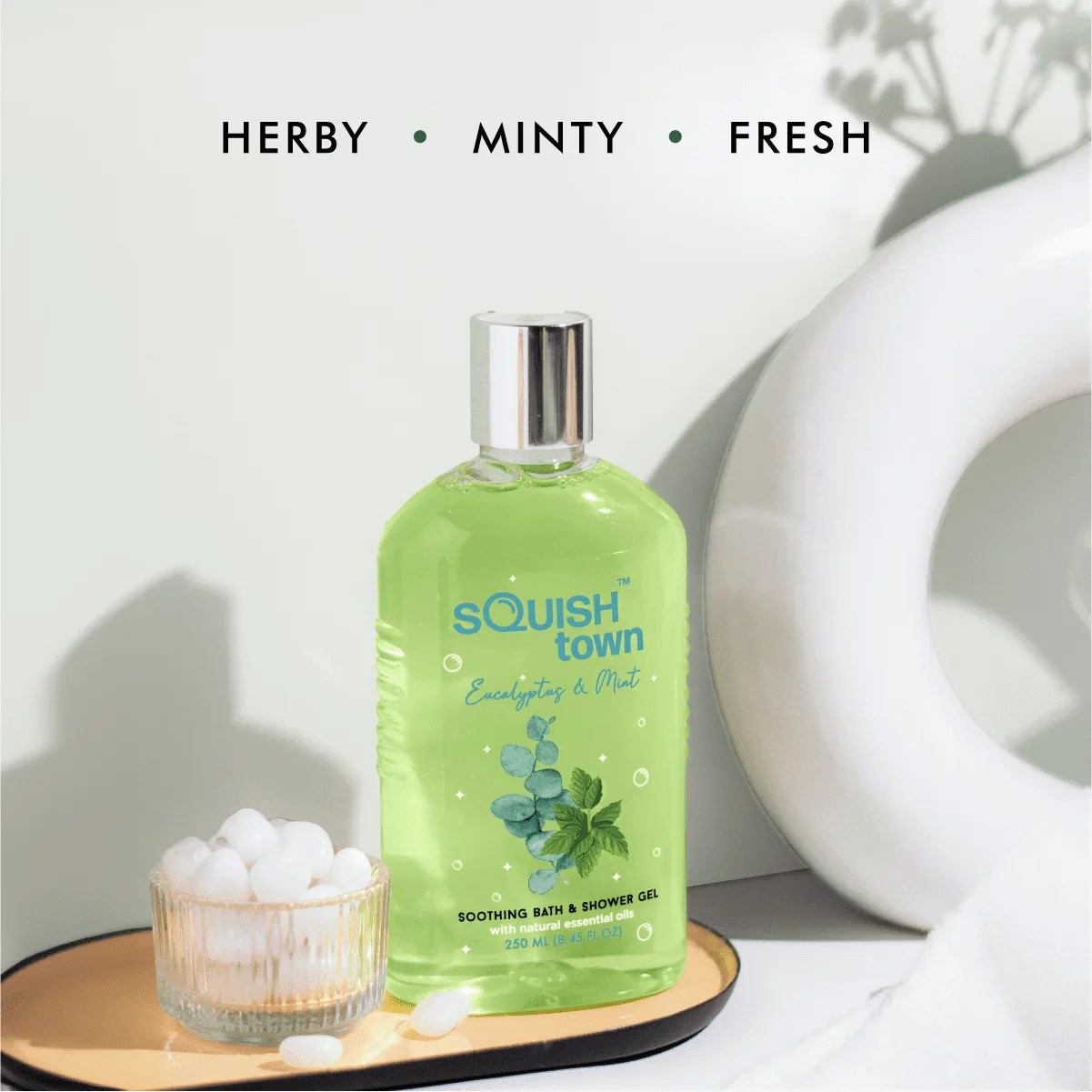 Eucalyptus & Mint Soothing Bath & Shower Gel Squish Town Private