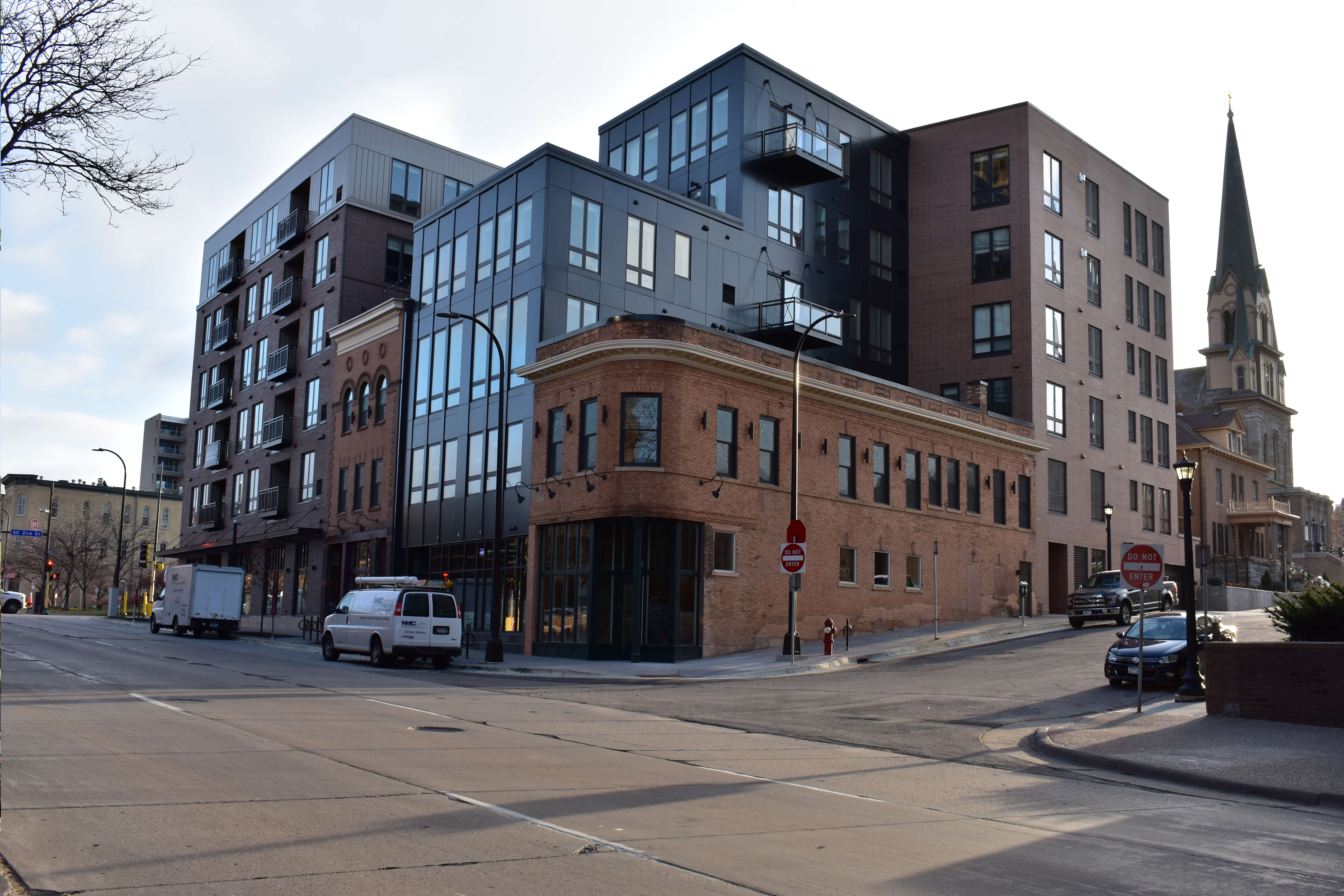 The M on Hennepin integrates new and old at gateway to Northeast