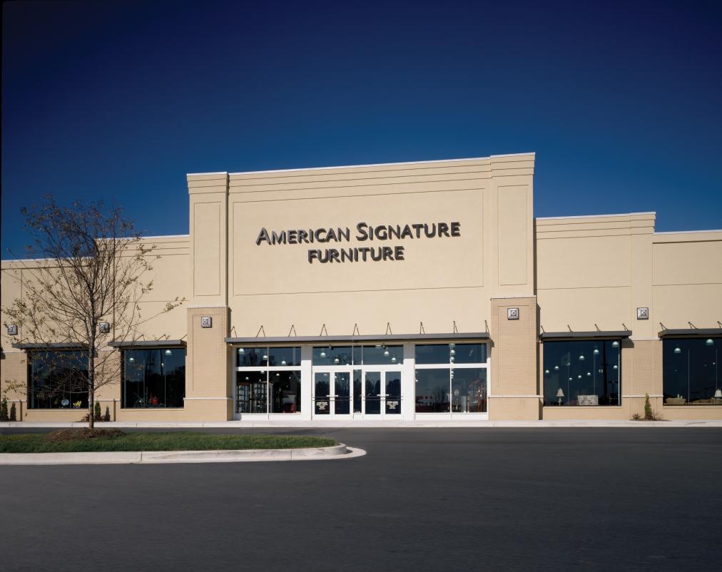 BIG BOX RETAILERS Strategic Retail Advisors