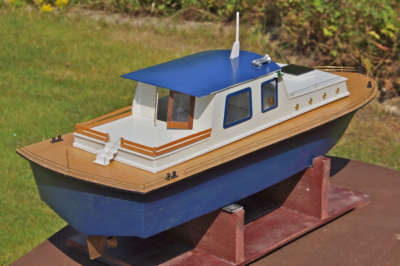 Cabin Cruiser SRCMYC/SRCMBC