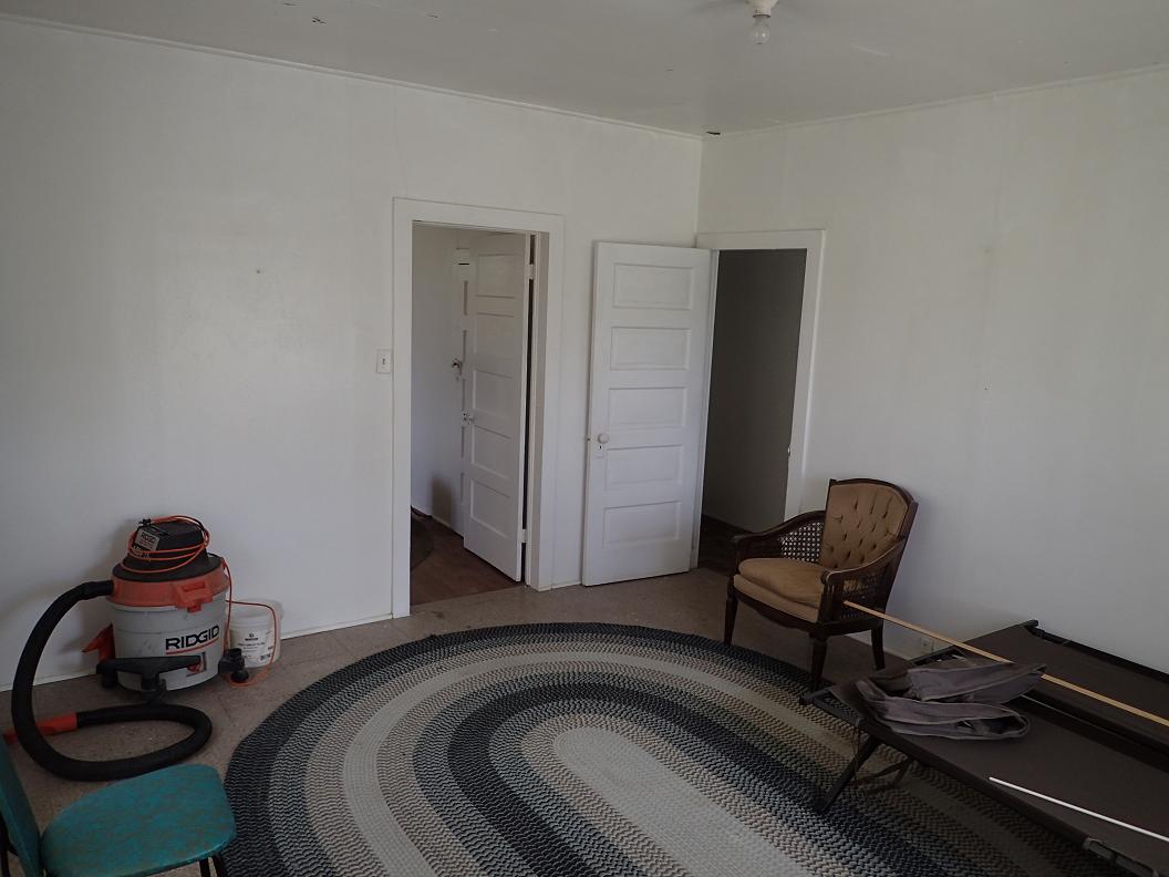 116 Avenue C, Sanderson, Texas