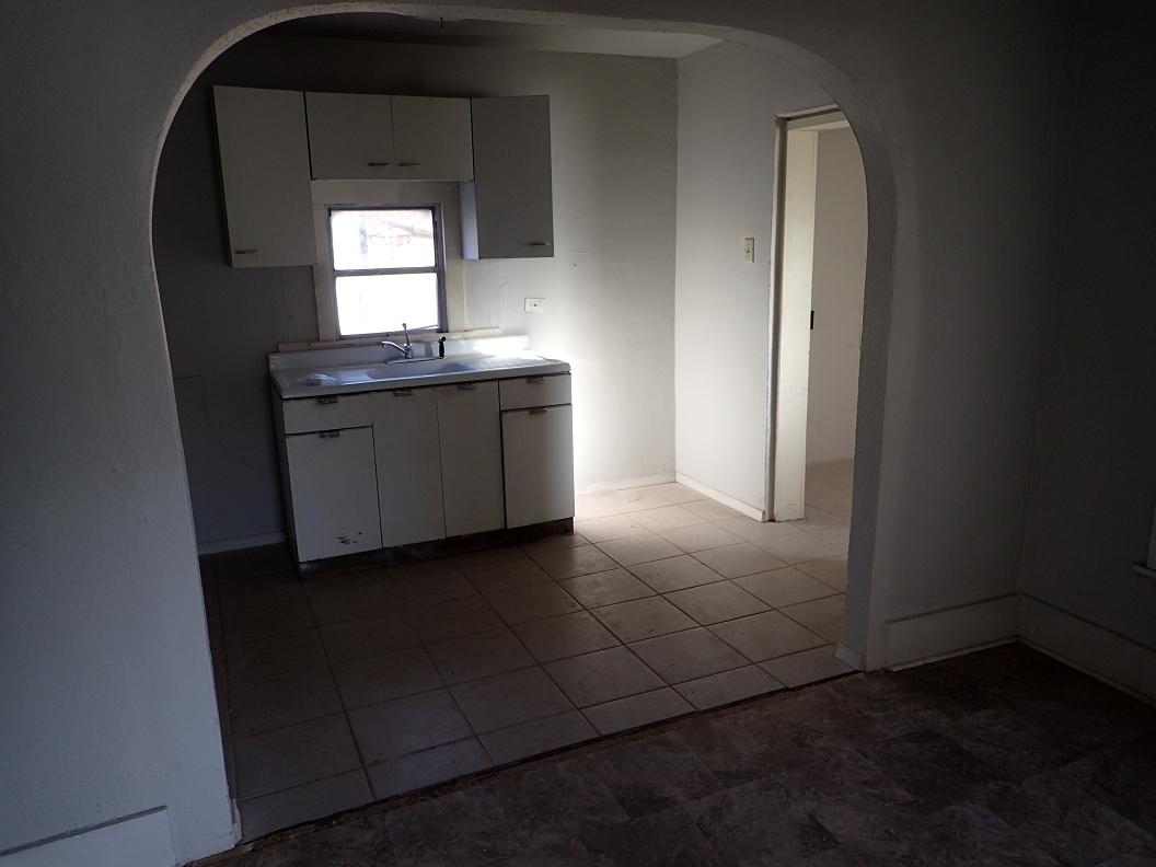 511 East Mansfield, Sanderson, Texas