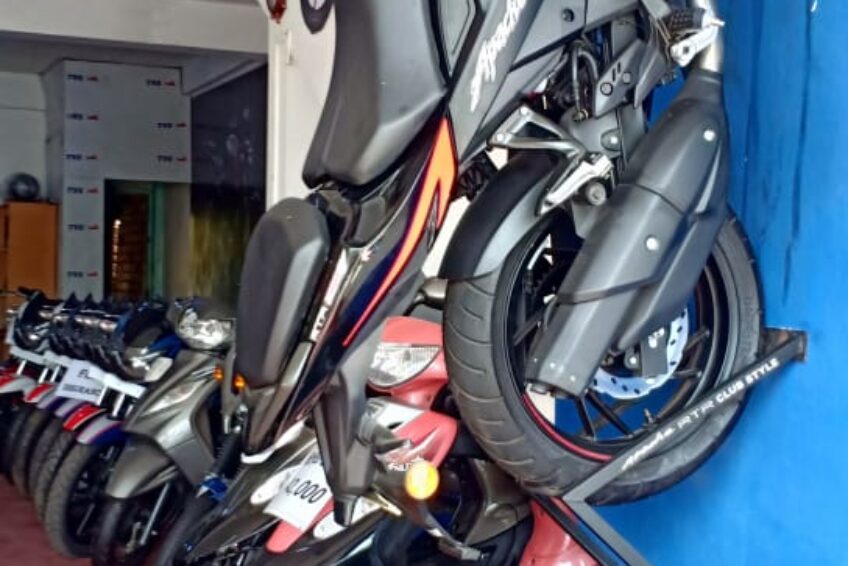 LIMANSA TVSanuradhapura bike showroomtvs showroom anuradhapura