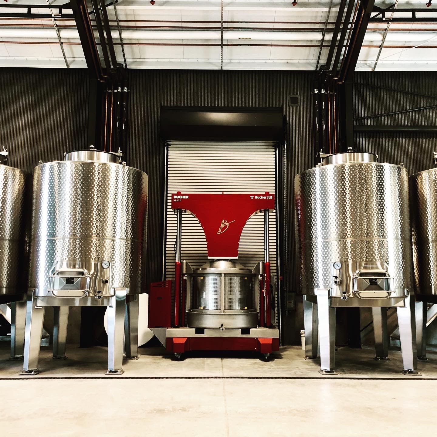 GALLERY OF TANKS Santa Rosa Stainless Steel