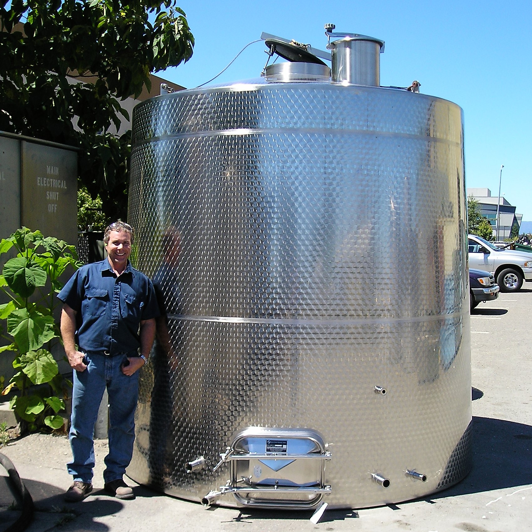 CUSTOM WINE TANKS Santa Rosa Stainless Steel