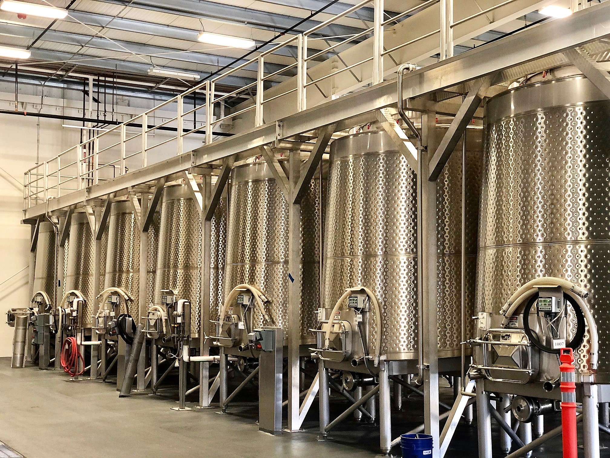 GALLERY OF TANKS Santa Rosa Stainless Steel