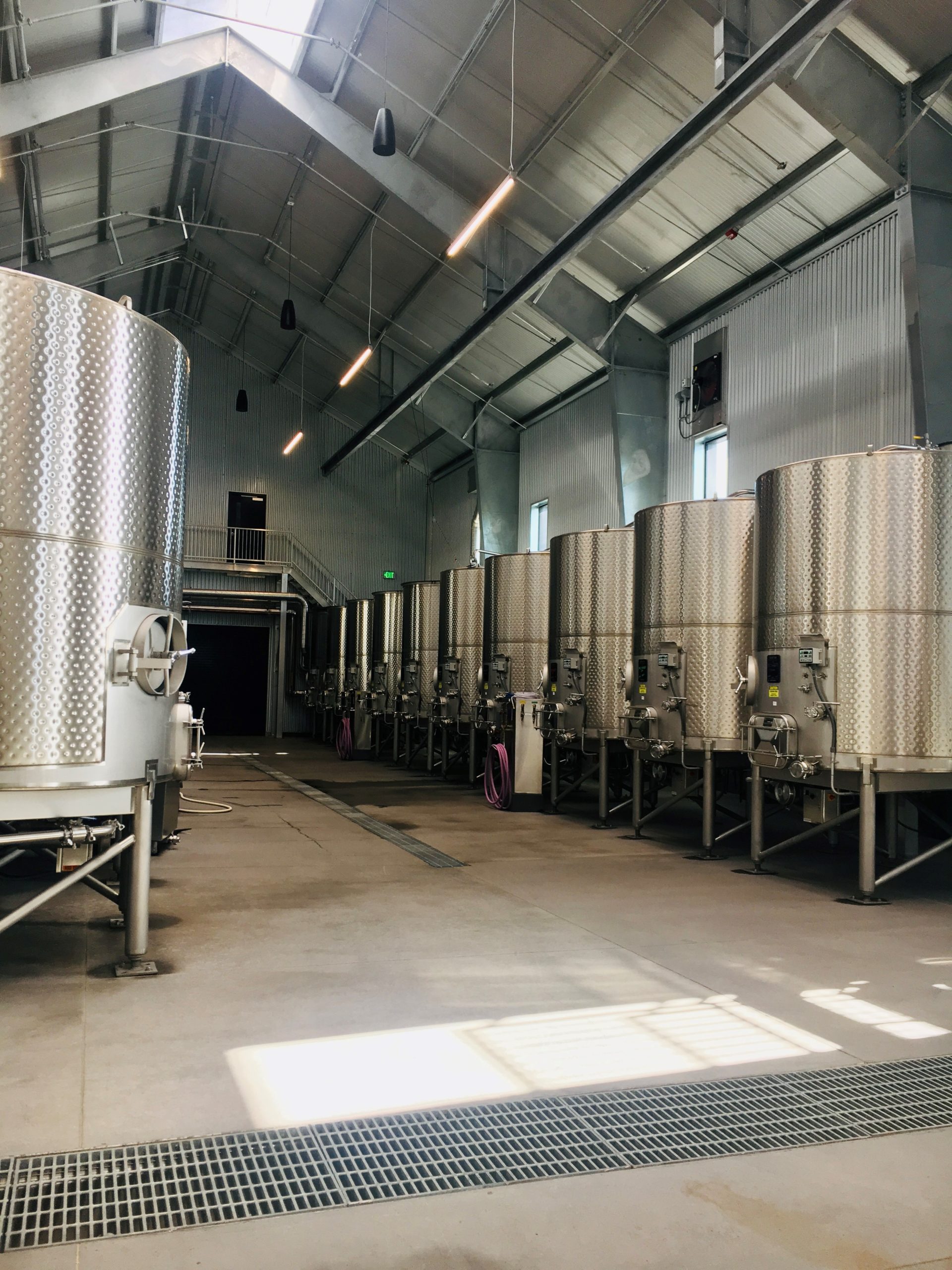 GALLERY OF TANKS Santa Rosa Stainless Steel