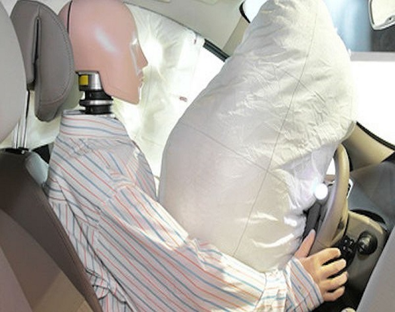 Know How Car Airbags Are An Essential Safety Feature For Car? SRS