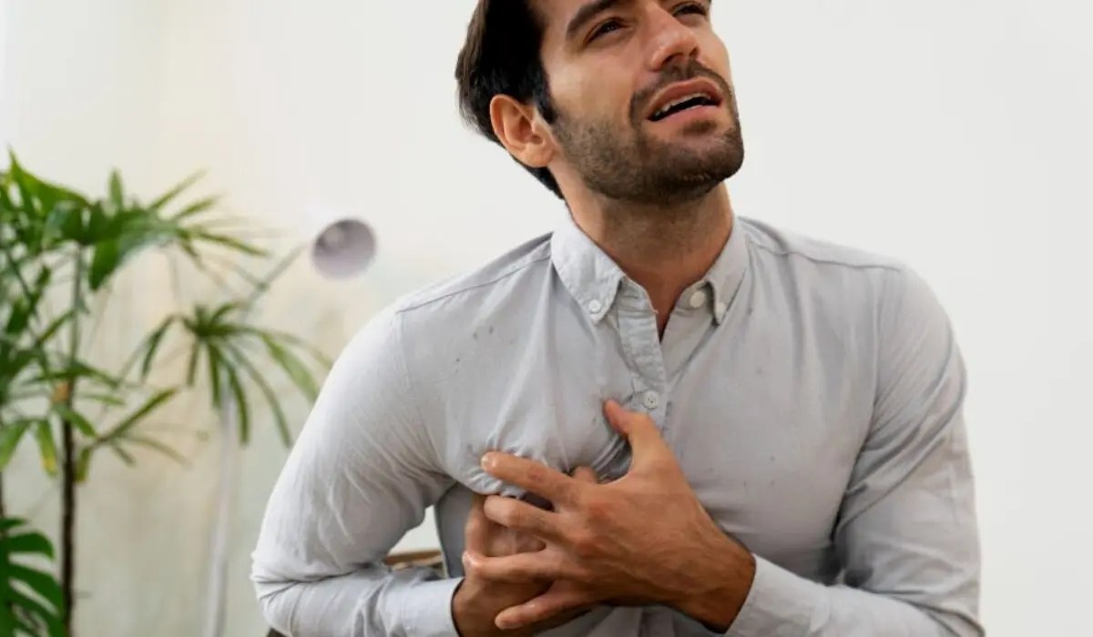 Cause Of Right Side Chest Pain Factors Causing Chest Pain!