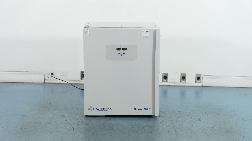 New Brunswick Scientific Galaxy 170S CO2 Incubator Surplus Solutions