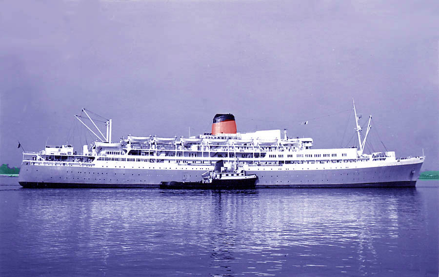 Pacific Steam Navigation Company SS Reina del Mar, later a Union Castle