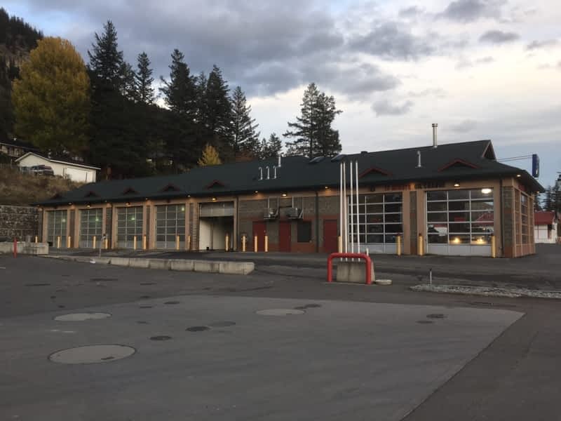 Speedy Petey's Carwash Williams Lake, BC B1268 Broadway Ave S