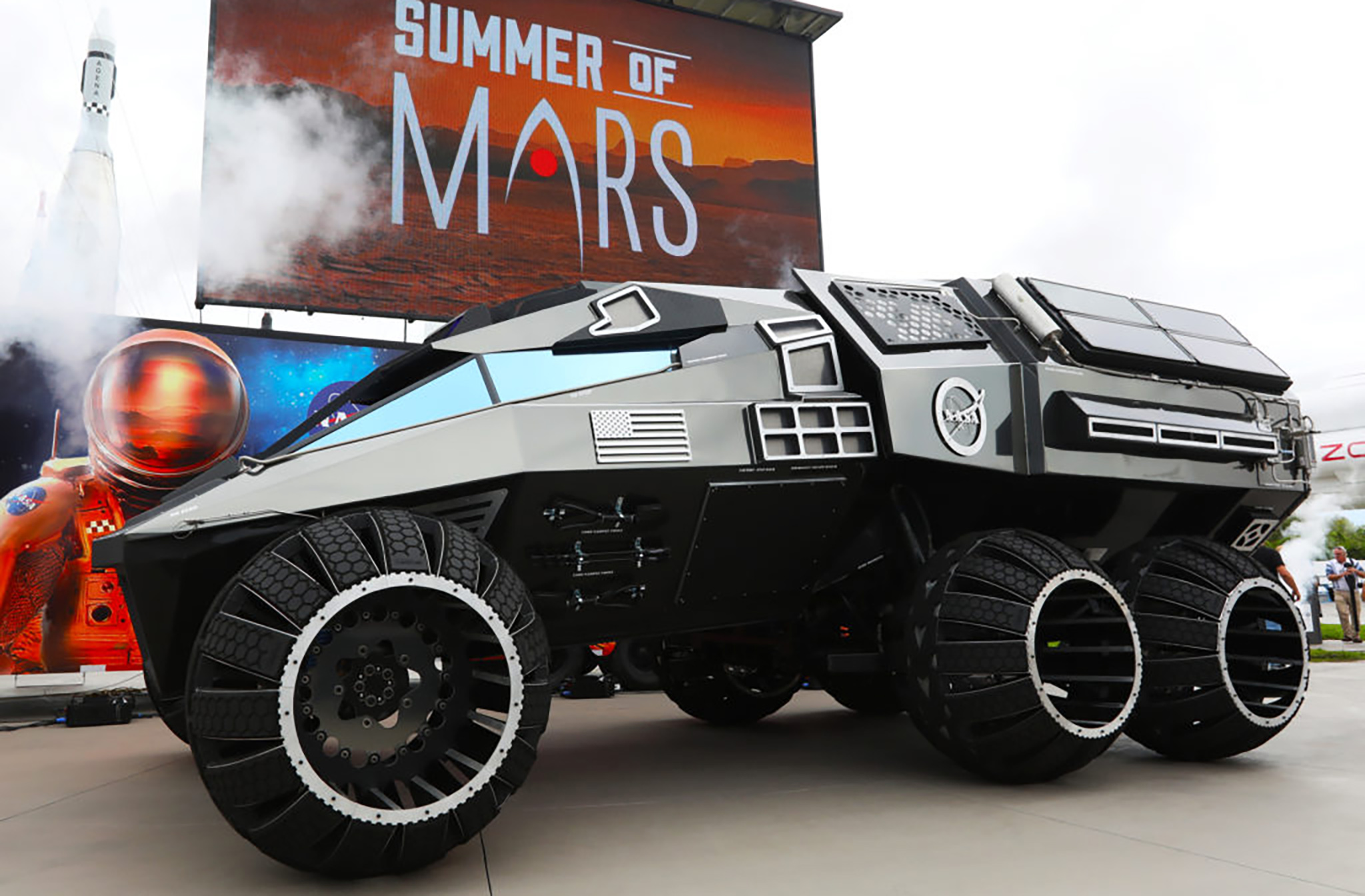 Mars Rover Concept Debuts with New Exhibit at Kennedy Space Center