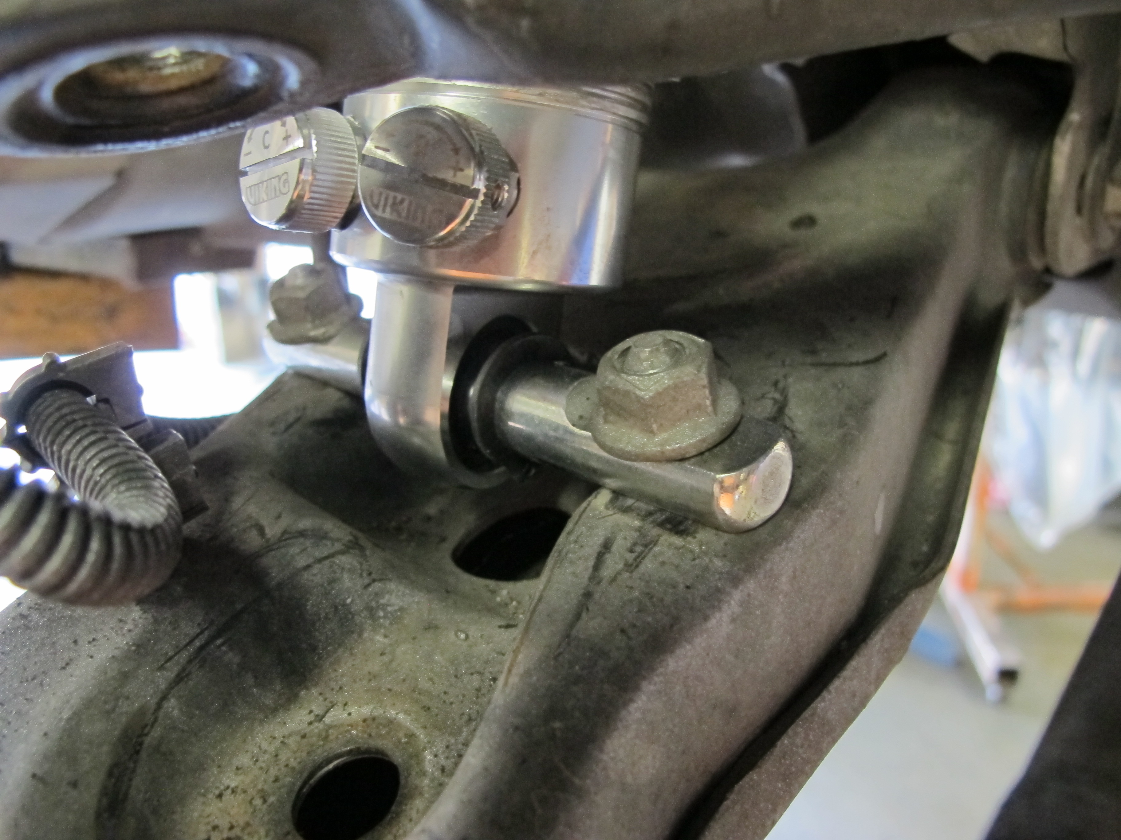 How to Install DoubleAdjustable Viking Shocks on a 2001 Camaro Hot