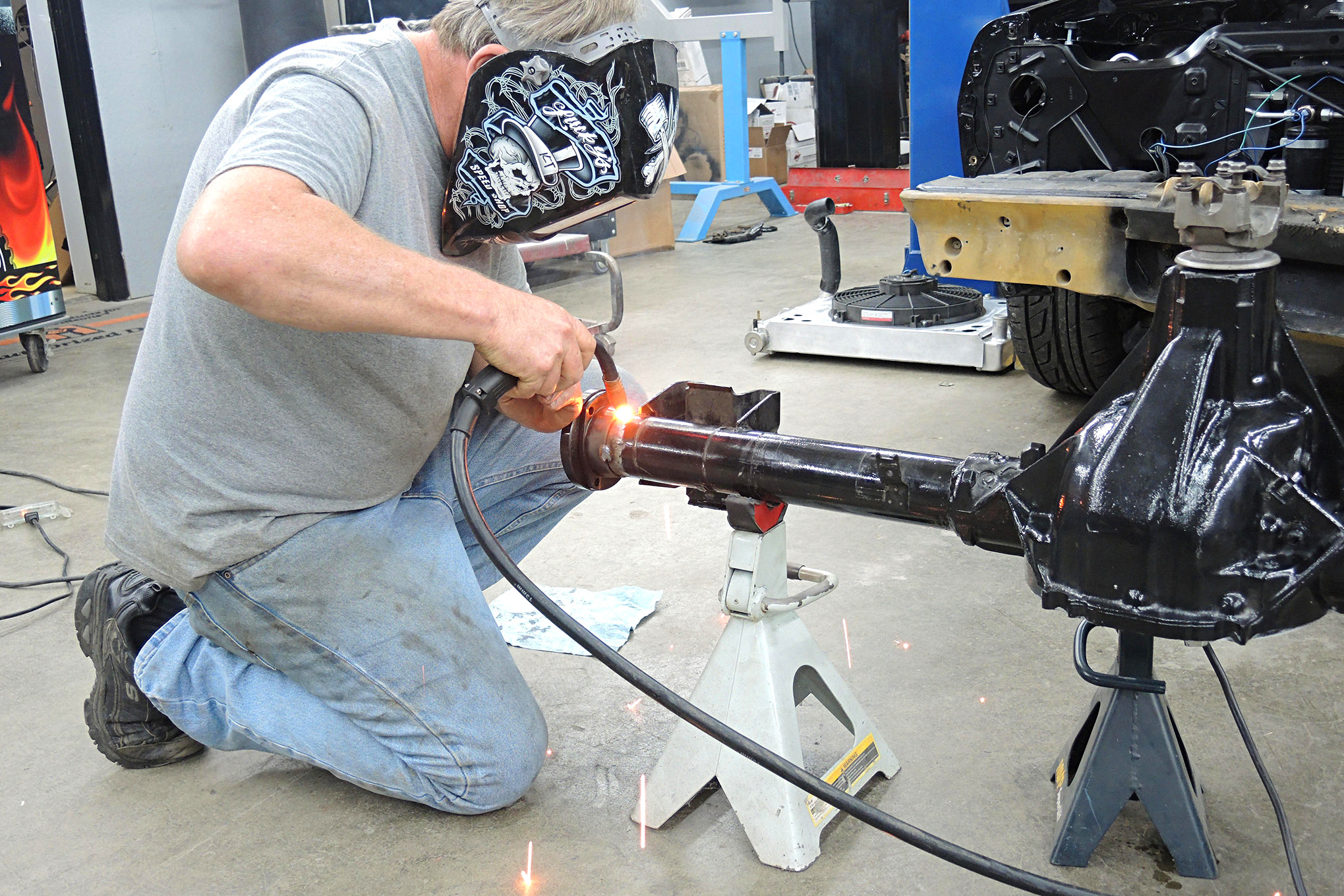 Build a Bulletproof GM 10Bolt Axle With BuiltIn CClip Eliminator