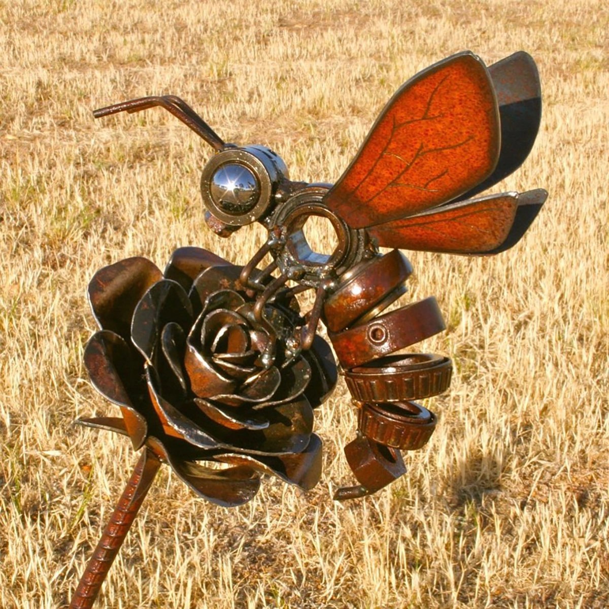 Australian Artist Turns Scrap Metal Into Lovely Animal Creatures 📸