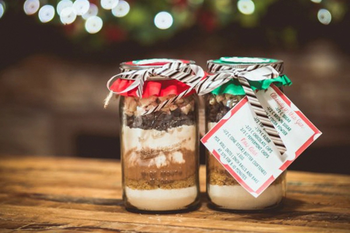 Hanukkah 2021 Gift Ideas for You To Celebrate the EightDay Festival in