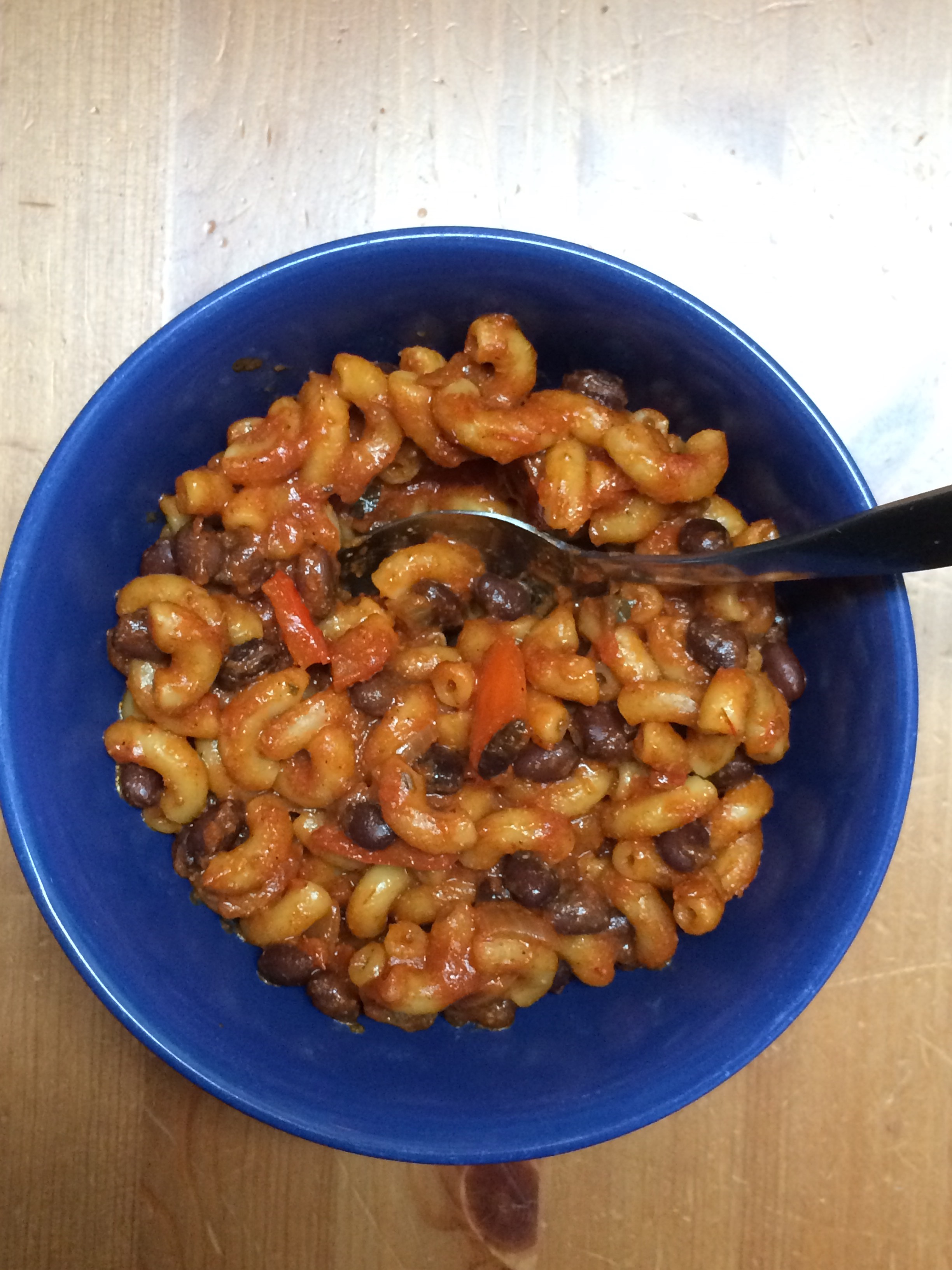 Thug Kitchen 101; Skillet Beer Chili Mac Stacey Robinsmith dot com