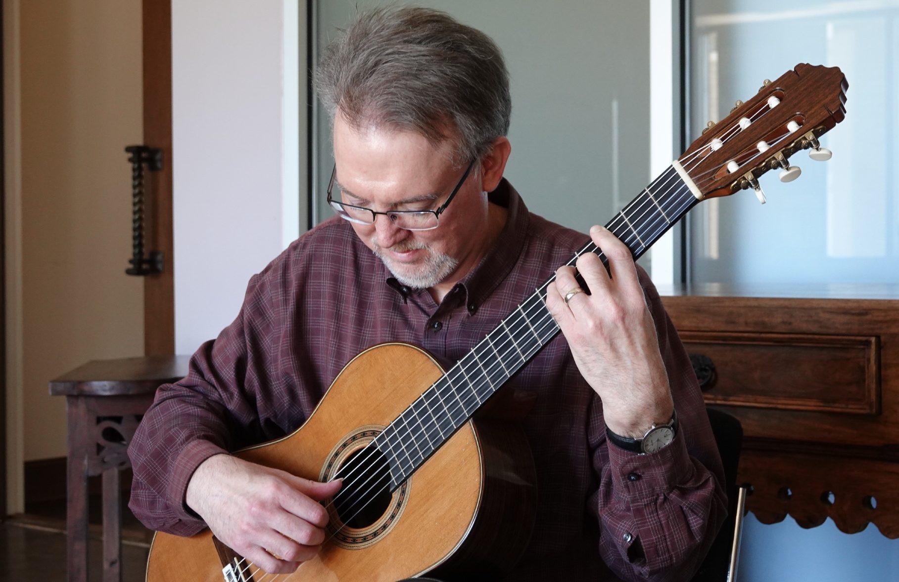 Classical Guitar Lessons Stacy Arnold Dallas, TX.