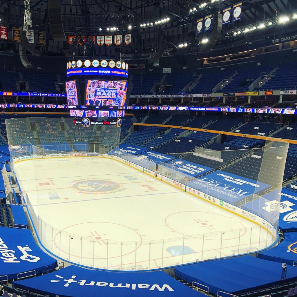 KeyBank Center Parking Tips in Buffalo [FREE 2024 Guide]